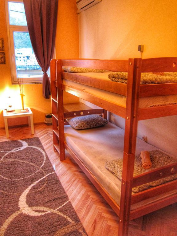 Hostel Taso'S House Мостар Экстерьер фото